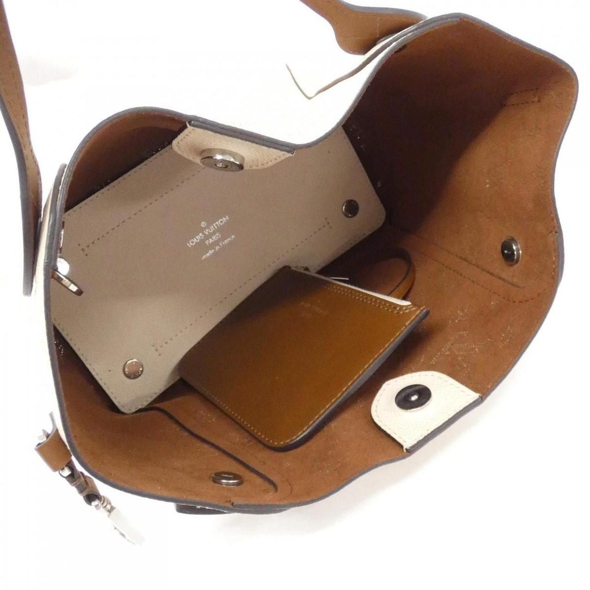 Louis Vuitton Mahina PM Bag — view 8
