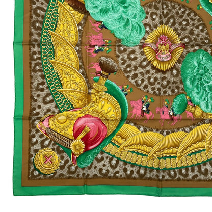 Hermes Carre 90 Casques Et Plumets Faceless Helmet Green Scarf 100% Silk — view 4