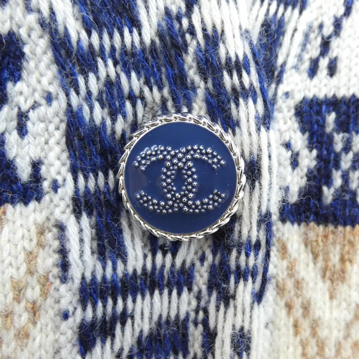 Chanel Long Cardigan Cashmere Beige — view 8