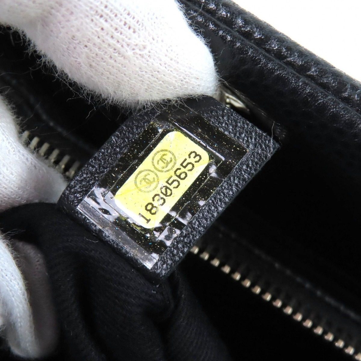 Chanel Caviar Leather CC Logo Quilted Chain Tote Black with Silver Large — view 15