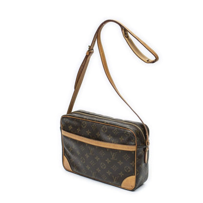 Louis Vuitton Trocadero Brown Monogram Canvas Messenger Bag — view 2