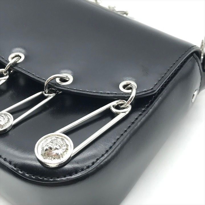 Versace Versus Super Safety Chain Shoulder Bag Black Leather