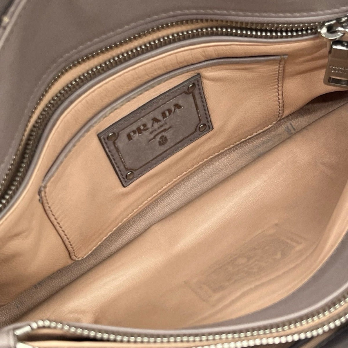 Prada Chain Shoulder Bag Leather Galante — view 13