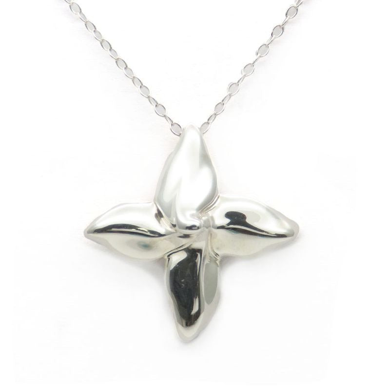 Tiffany & Co Necklace Poinsettia 925 Silver 3.5 g Accessories Cute