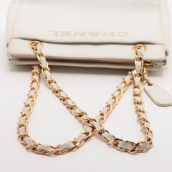 CHANEL CC Logo Tote Bag Caviar Leather Chain Shoulder Bag White Purse