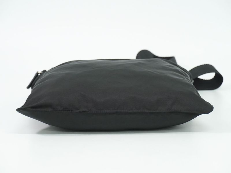 Authentic Prada Nylon Shoulder Bag Pochette Black Bag Pre-owned [follow-up