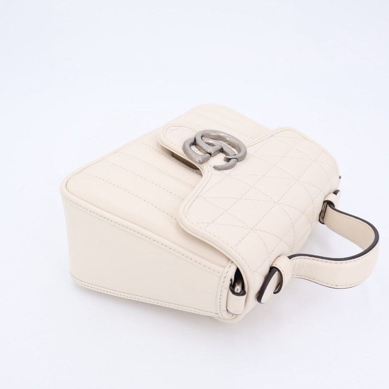 Gucci GG Marmont Series Mini Handbag 583571-um8an-9022