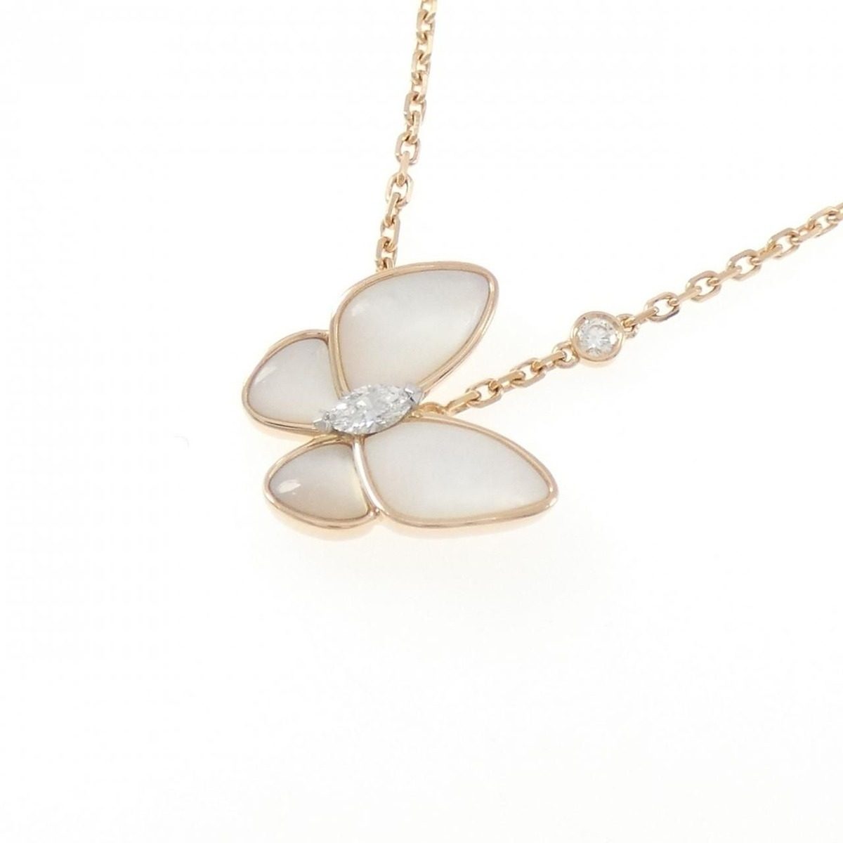 Van Cleef & Arpels de Papillon Necklace — view 3