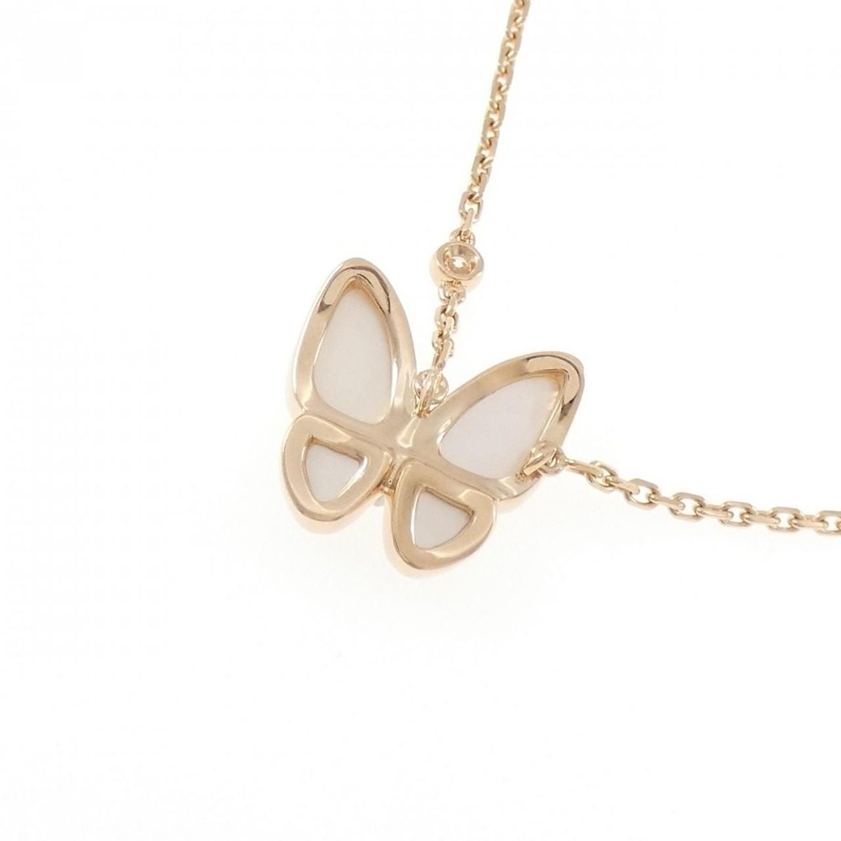 Van Cleef & Arpels de Papillon Necklace — view 4