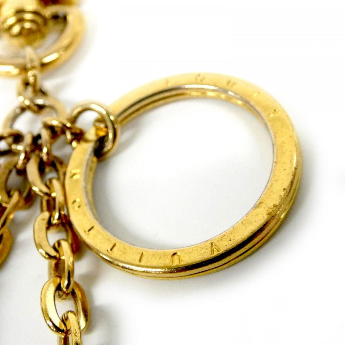 Louis Vuitton Monogram Key Holder Blooming Flower Ring — view 9