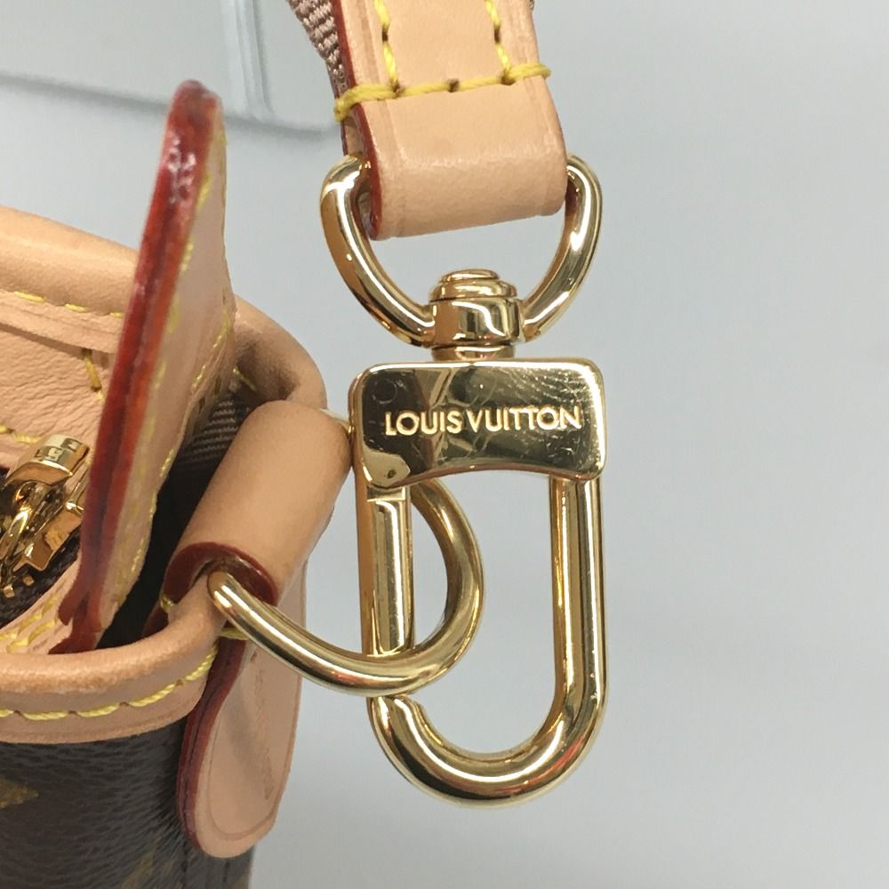 Louis Vuitton Shoulder Bag