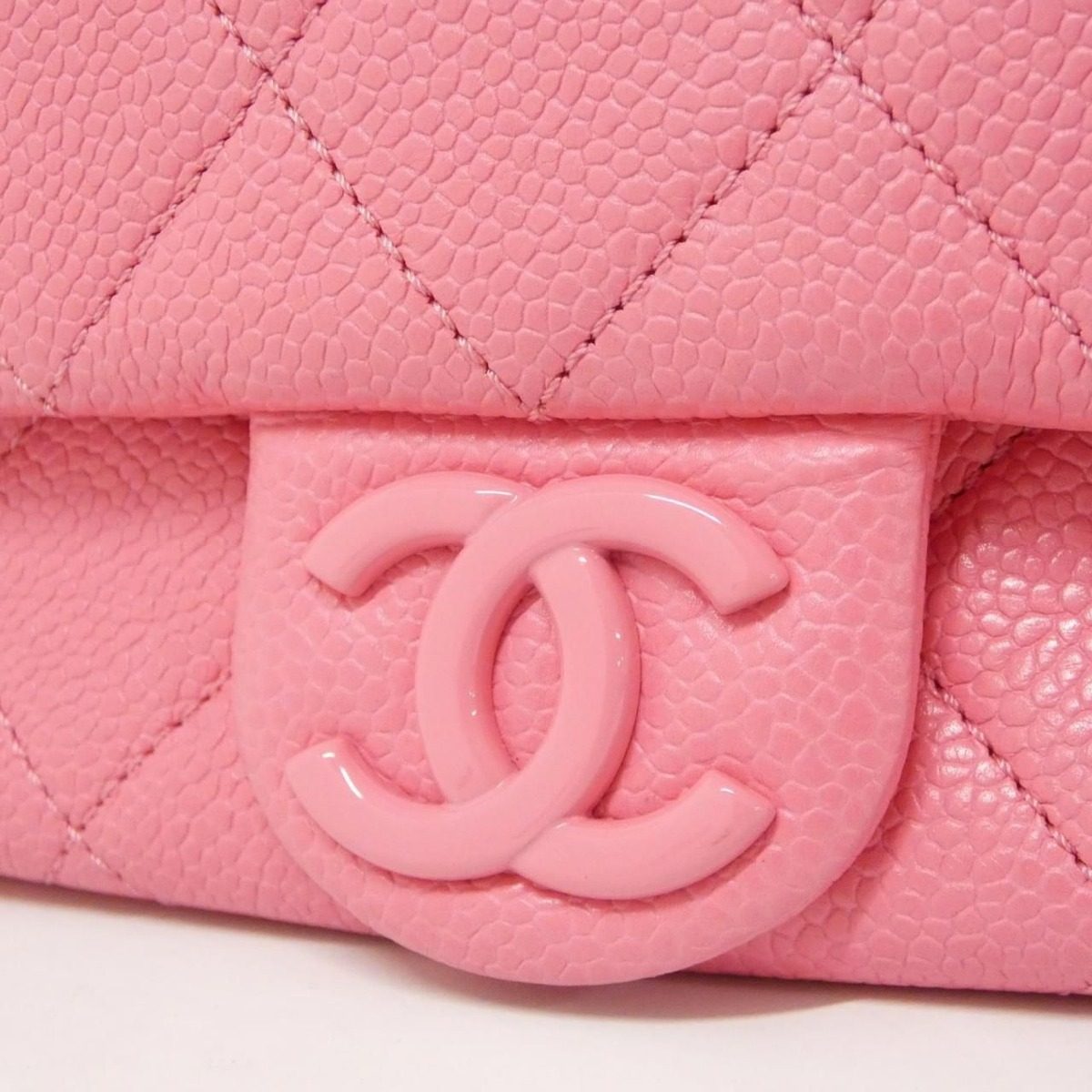Chanel Shoulder Bag Pink — view 4