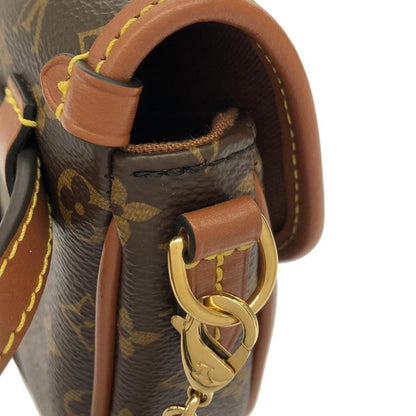 Louis Vuitton Monogram Solo Shoulder Bag — view 4
