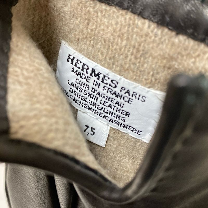 Hermes Gloves Women - Black Gold Hardware / Kelly Charm Lambskin