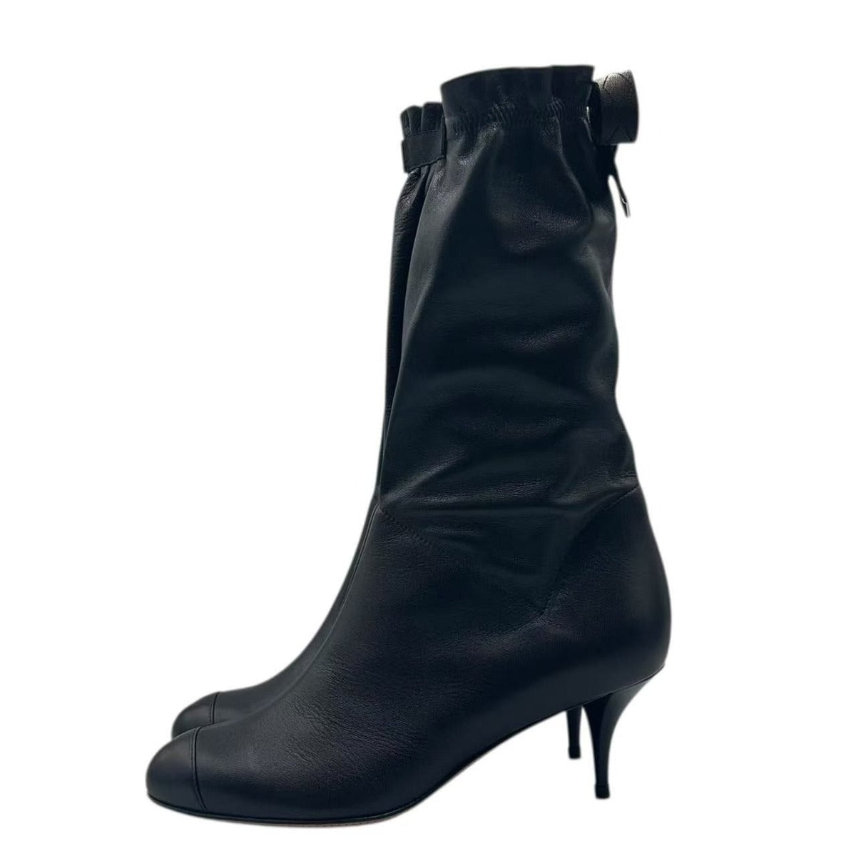 Chanel Short Boots CC Logo Leather Black — view 2