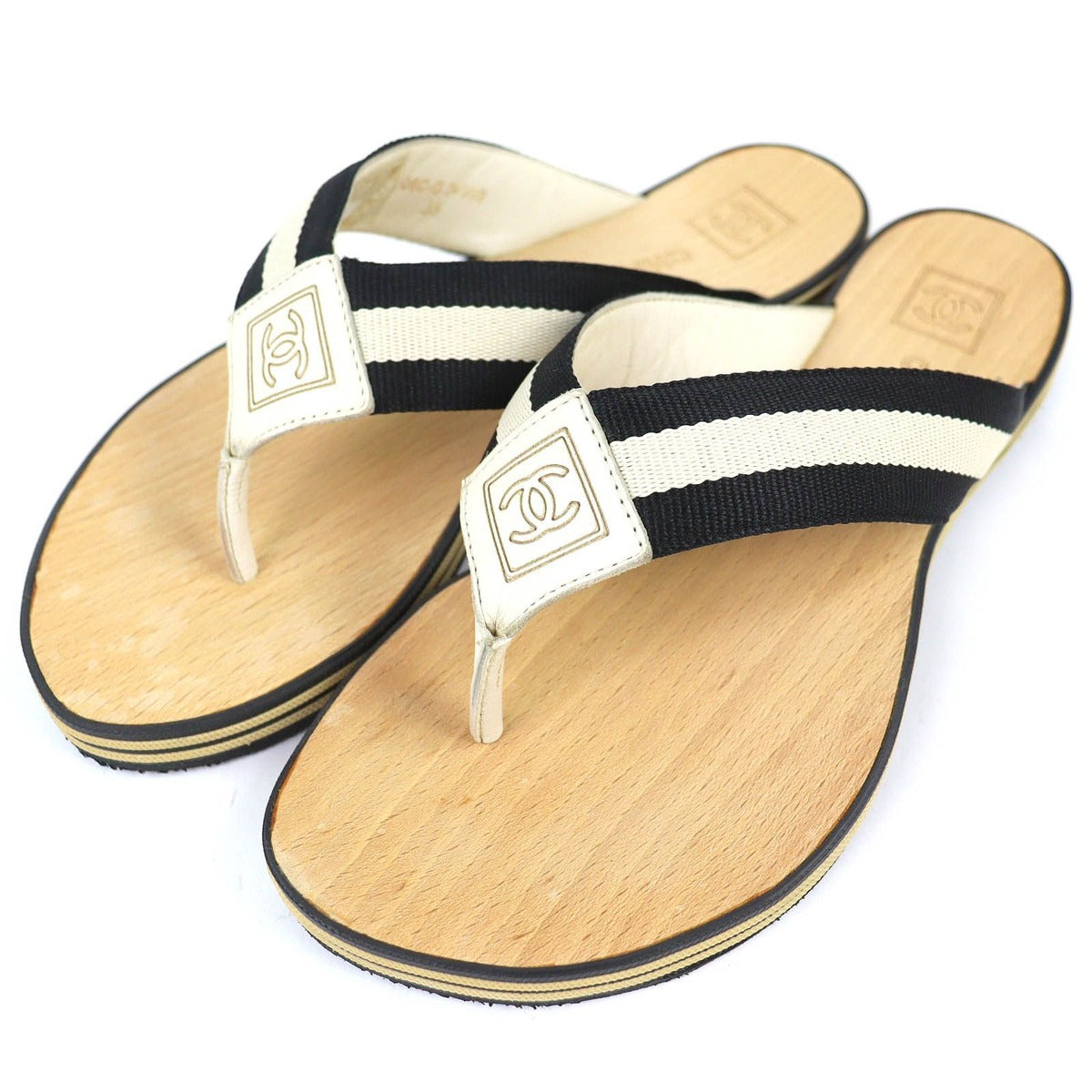 Chanel Entre Doigts CC Logo Wood Thong Sandals Beach Beige
