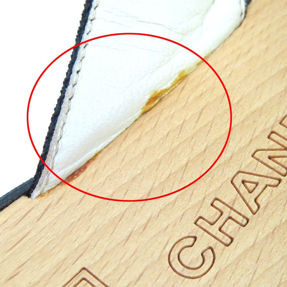 Chanel Entre Doigts CC Logo Wood Thong Sandals Beach Beige — view 14