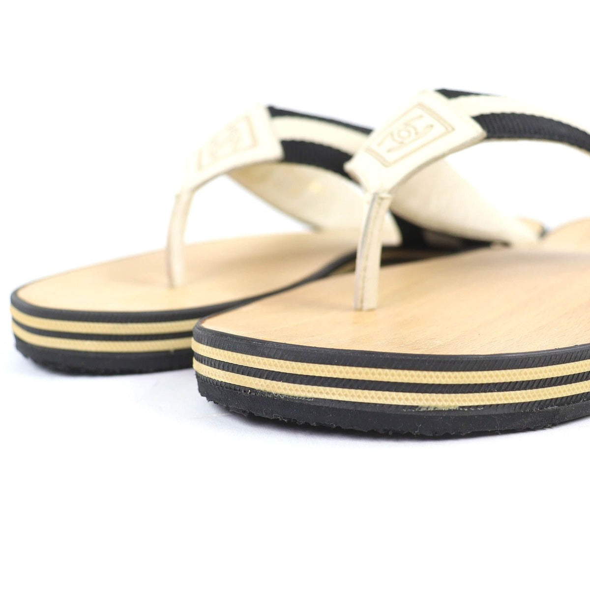 Chanel Entre Doigts CC Logo Wood Thong Sandals Beach Beige — view 7