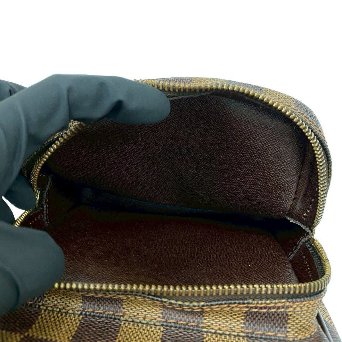 Louis Vuitton Vintage Amazon Damier Leather Mini Shoulder Bag Pochette — view 10