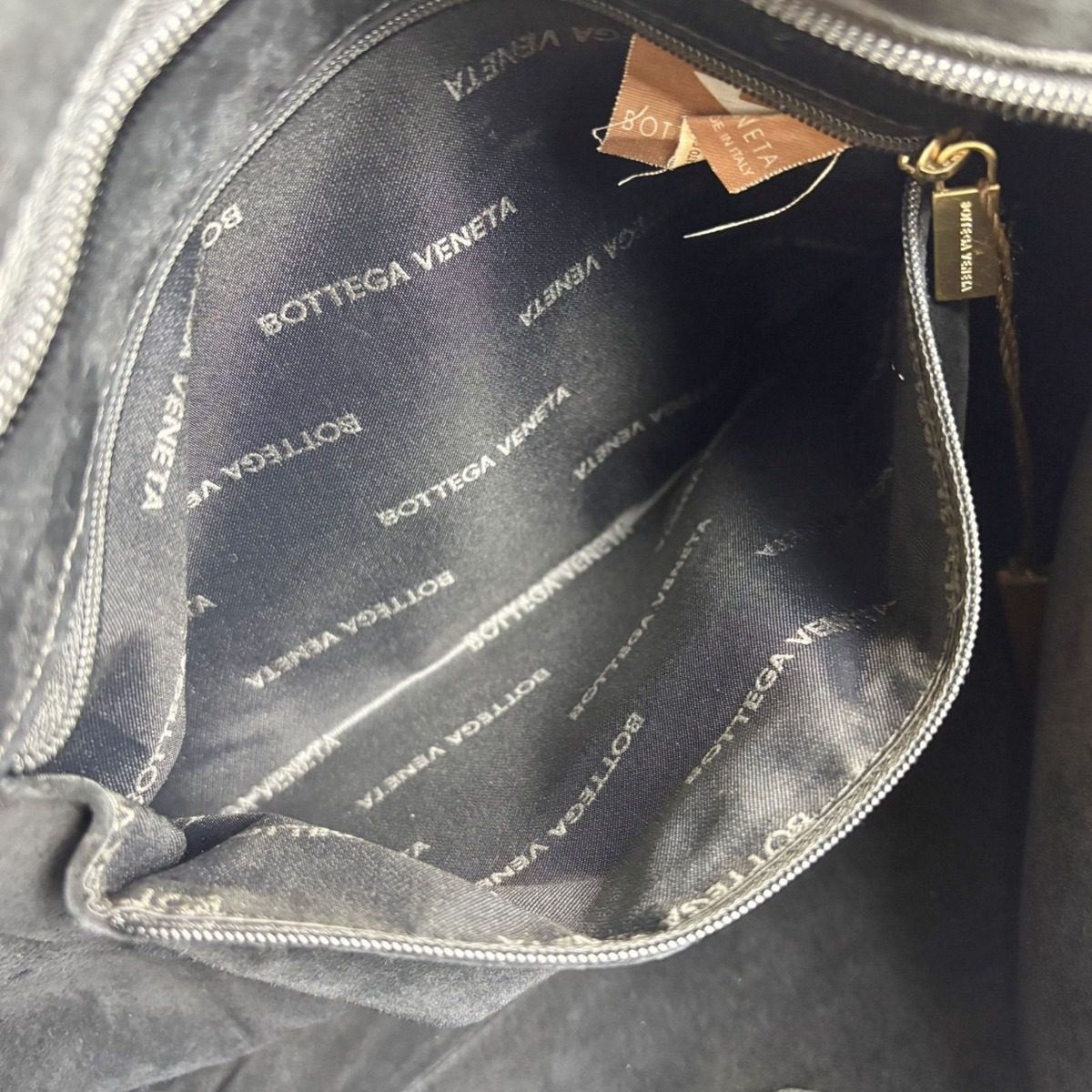 Bottega Veneta Intrecciato Leather Shoulder Bag Black Hobo — view 10