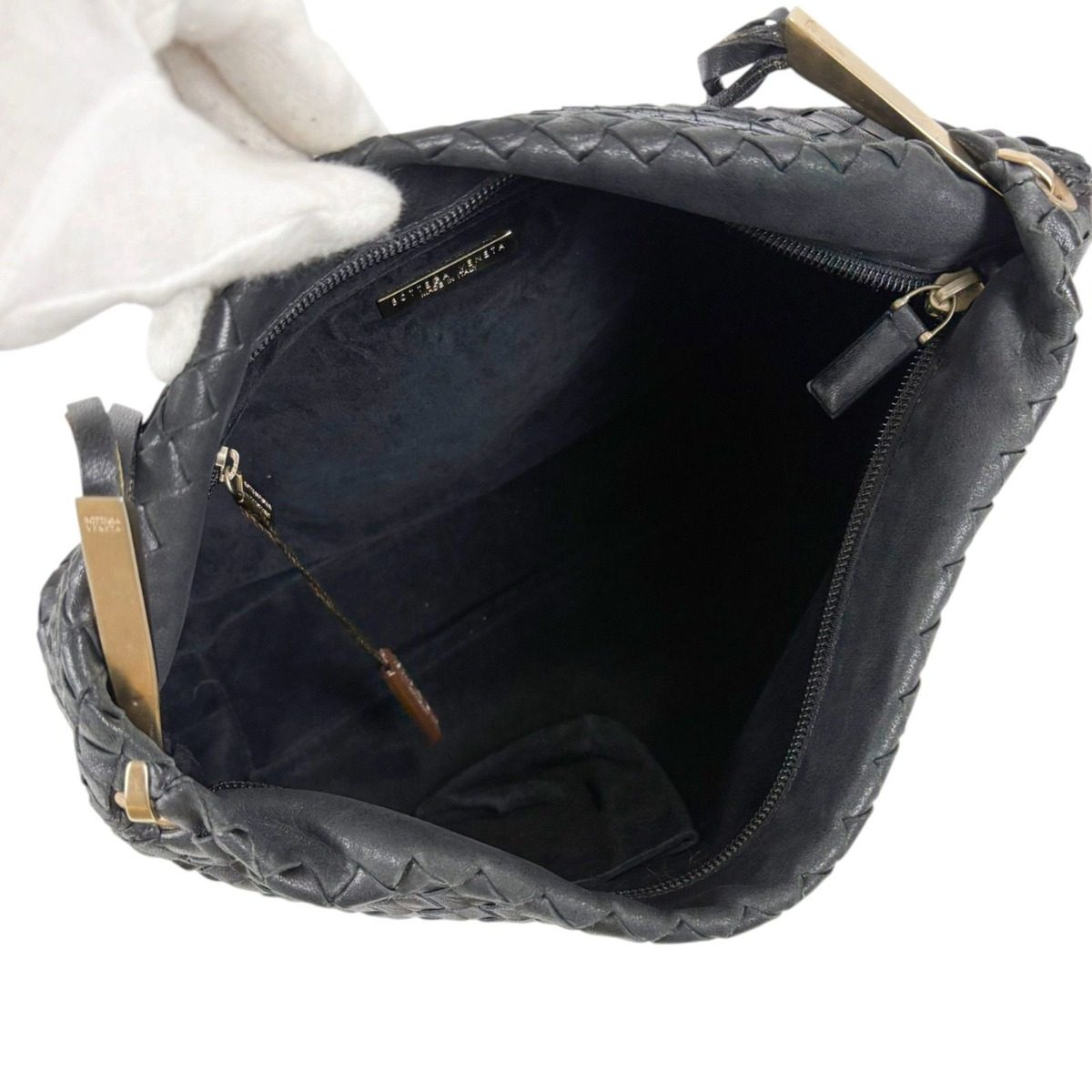Bottega Veneta Intrecciato Leather Shoulder Bag Black Hobo — view 9