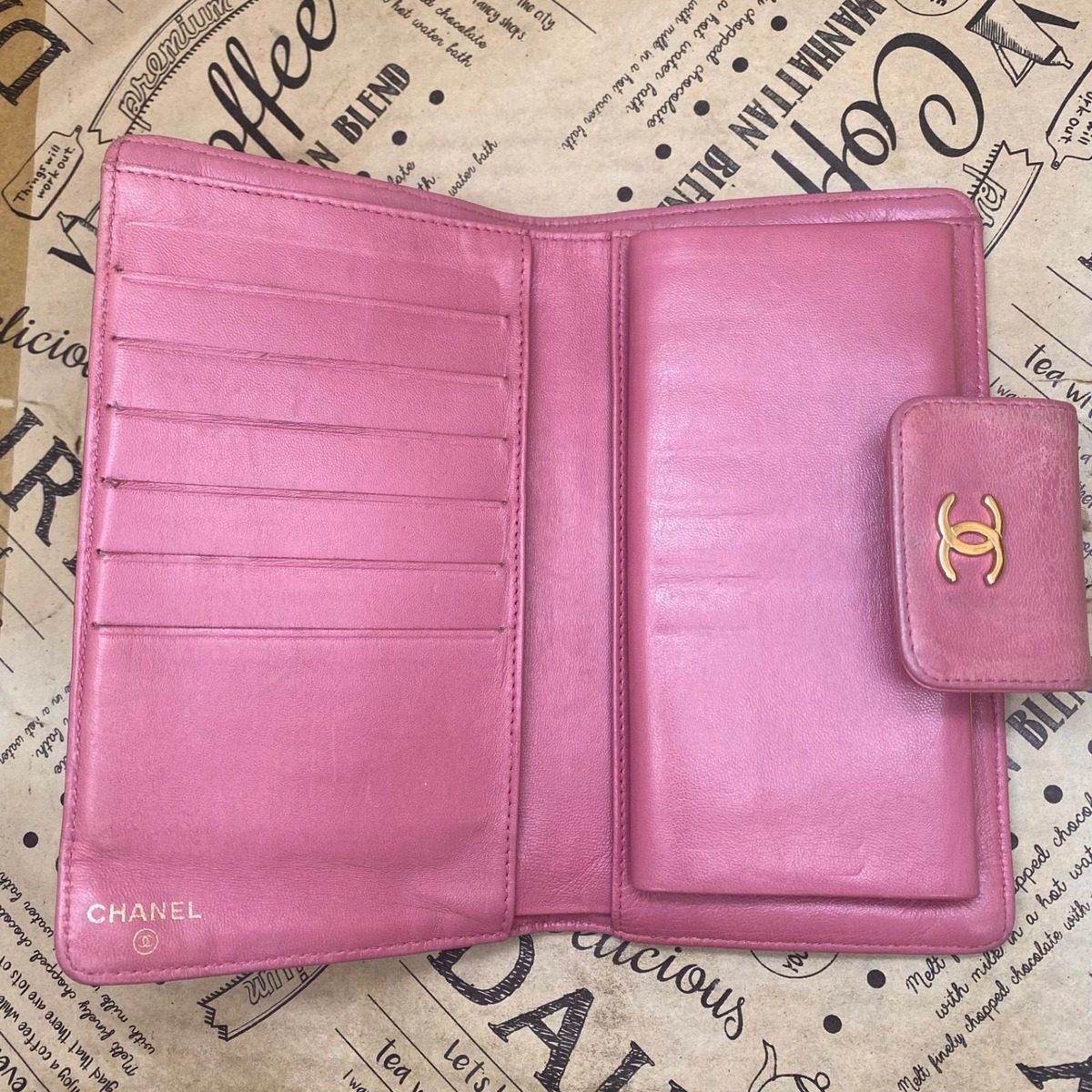 Chanel Icon Line Clasp Bifold Wallet Chocobar Pink CC Logo — view 9