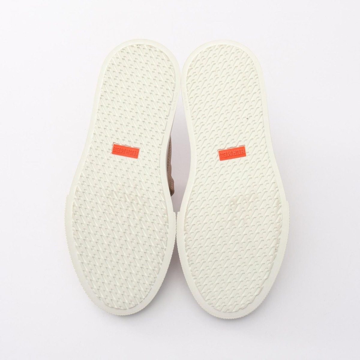 Hermes Slip on Game Kelly Buckle Leather Sneakers — view 4