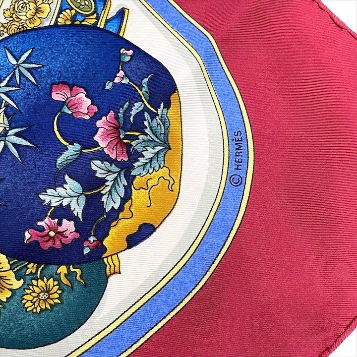 Hermes Carre 90 Large Scarf Shawl Silk Perfume Pattern