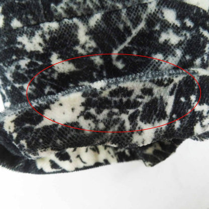 CHANEL P60011 Cotton Partially Lined Silk Coco Mark Buttons Total Pattern Shawl