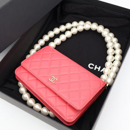 Chanel Pearl Pink Wallet on Chain — view 2