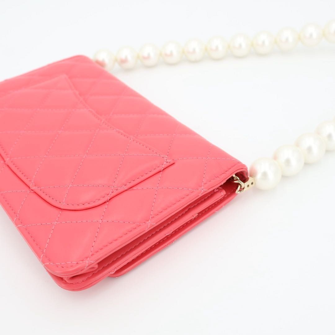 Chanel Pearl Pink Wallet on Chain — view 4