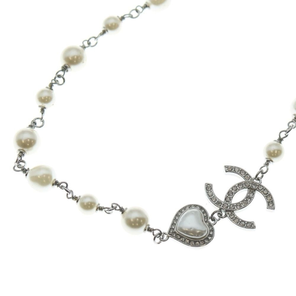 Chanel CC Logo Pearl Necklace Heart Pendant Chain Silver White