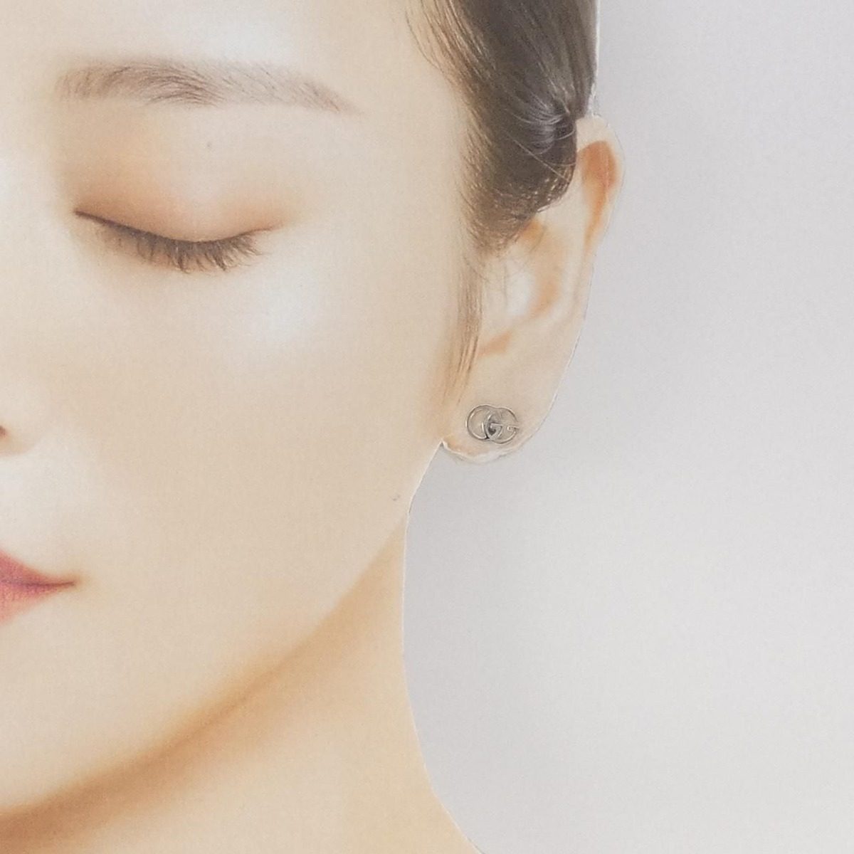 Gucci GG Studs Earrings — view 4