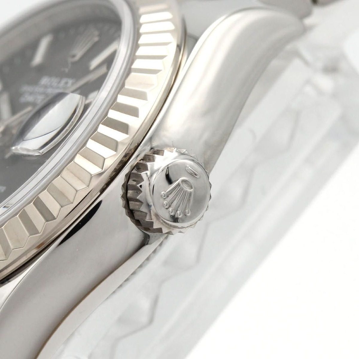 Rolex Datejust Automatic Winding Watch — view 4