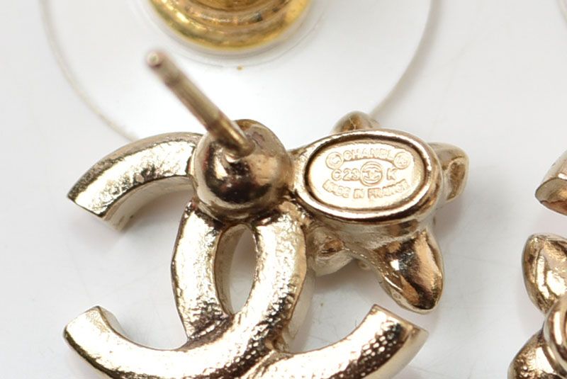 Chanel Earrings Accessories Chanel Mini CC Flower Rhinestone Gold C23