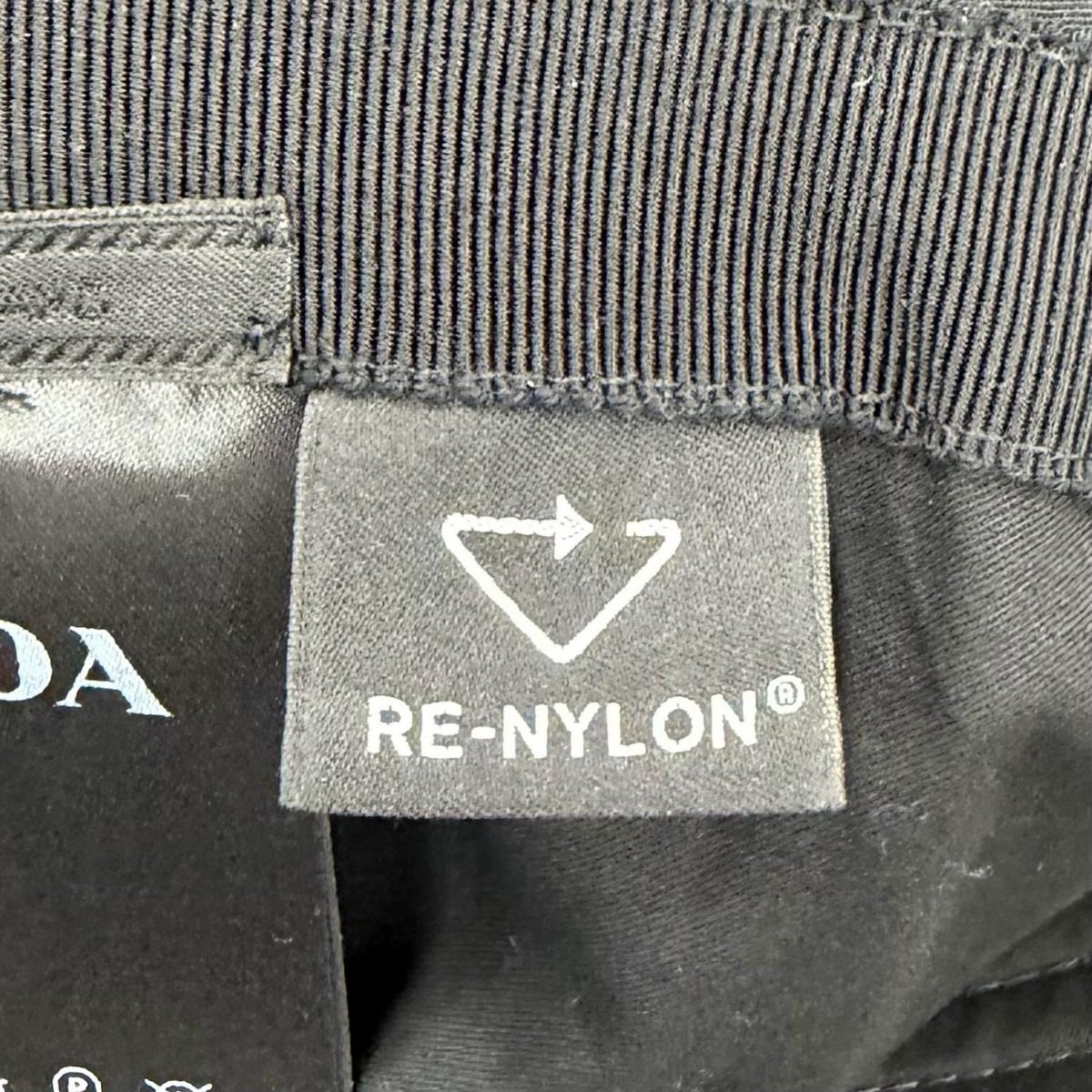 Prada Re-Nylon Leather Triangle Logo Bucket Hat Black — view 10