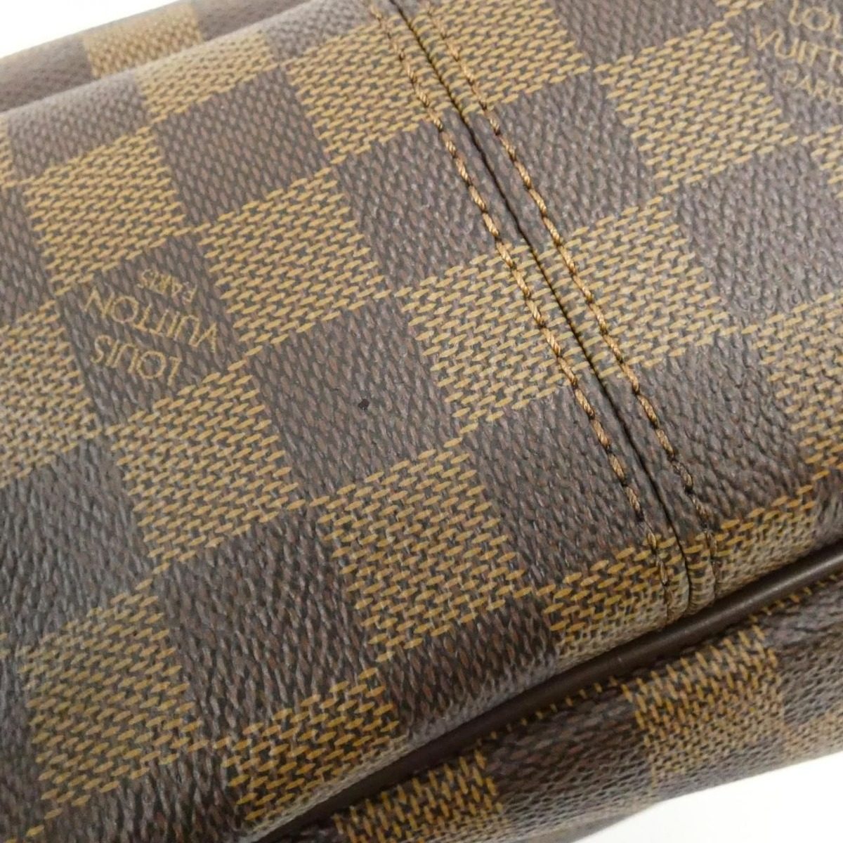 Louis Vuitton Damier Galleria PM Shoulder Bag — view 3