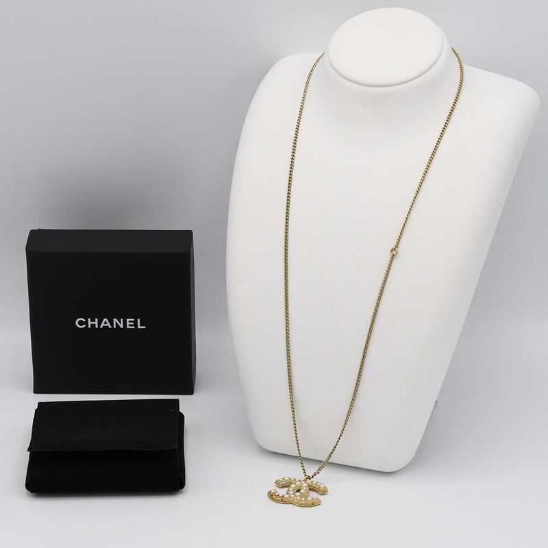 Chanel Necklace 2014 Limited Cruise Collection 100th Anniversary Coco Mark