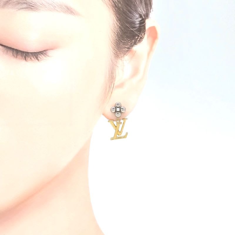 Louis Vuitton Earrings Pandant Iconic Flower Both Ears Gold Silver