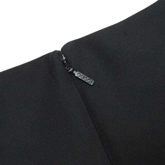 Gucci Dress Size 36 Silk Blend Wool Short Sleeves Tight Midi Dress Made In