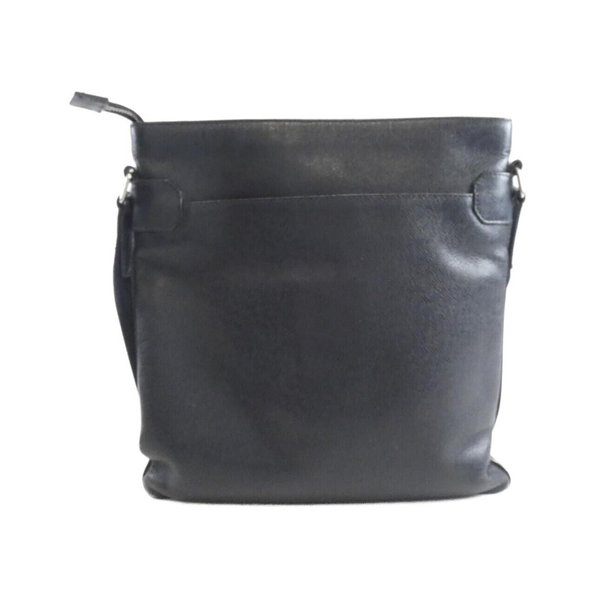 Louis Vuitton Taiga Sasha Shoulder Bag Boreal — view 2