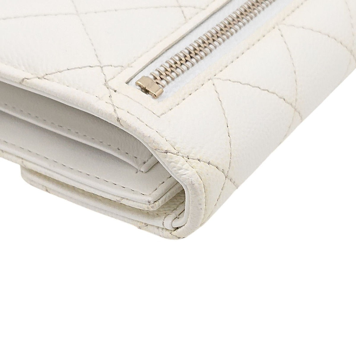 Chanel Trifold Wallet Caviar Leather Quilted White CC Logo Compact — view 12