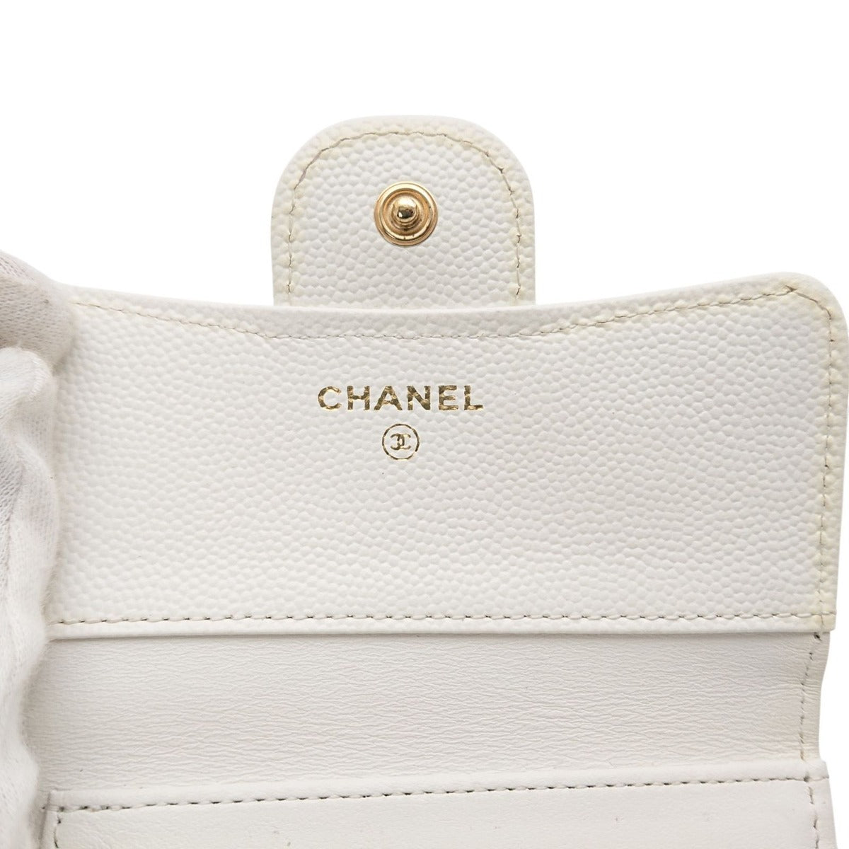 Chanel Trifold Wallet Caviar Leather Quilted White CC Logo Compact — view 15
