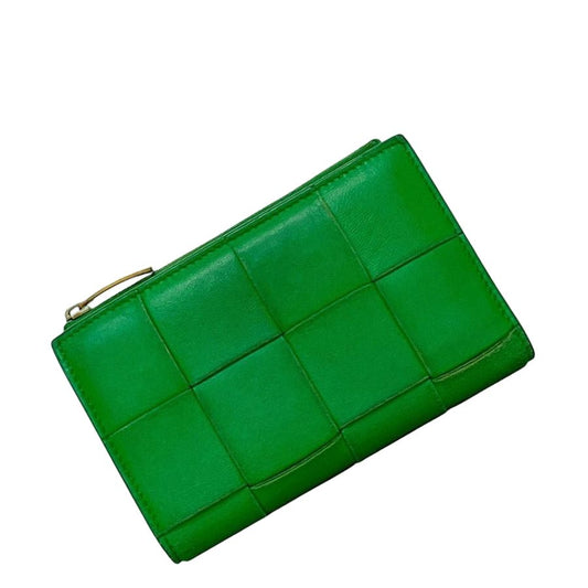 Bottega Veneta Bifold Wallet Green Maxi Intrecciato Compact Leather