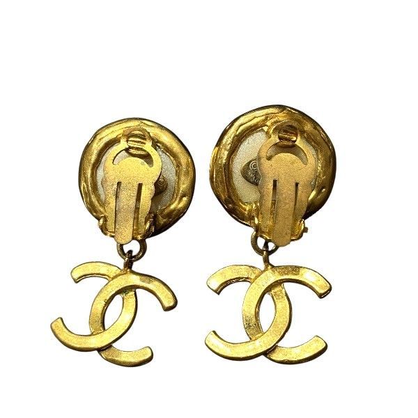 Chanel Coco Mark 93P Faux Pearl Gold Branded Accessories Earrings Ladies