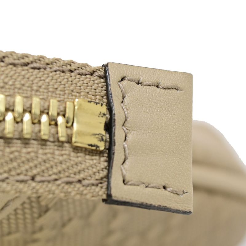 Gucci Pouch Diamante Beige Leather 67bs128