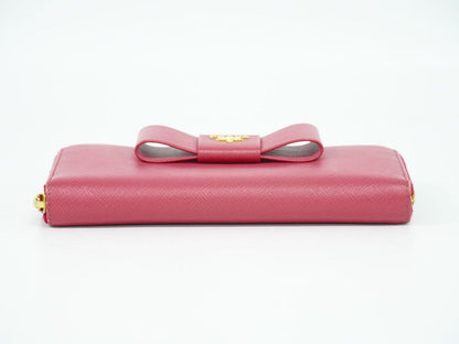 Authentic Prada Ribbon Round Zipper Long Wallet Long Wallet Leather Pink Wallet