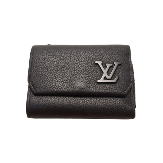 Louis Vuitton LV Aerogram Portefeuille Pilot Bifold Wallet