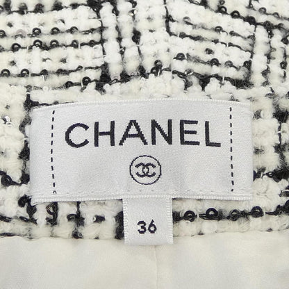 Chanel Size 36 White Shorts — view 5
