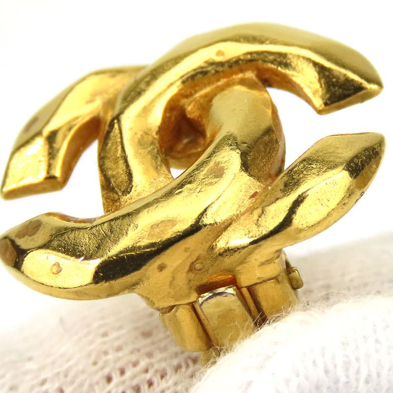 Chanel Earring Coco Mark Metal Gold Accessories 99P Plated Ladies Women Chanel